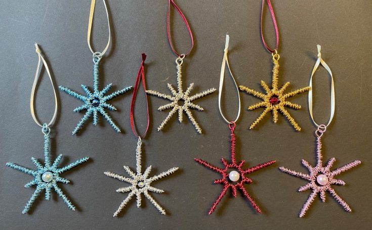 Wickelsterne Christbaumdeko